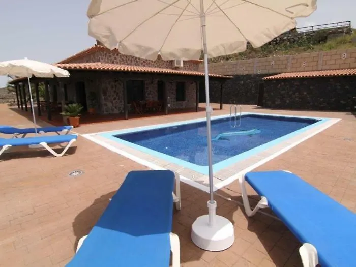 CERCADO DEL MEDIO, CHALET con PISCINA PRIVADA Costa Adeje  Villa Costa Adeje (Tenerife)
